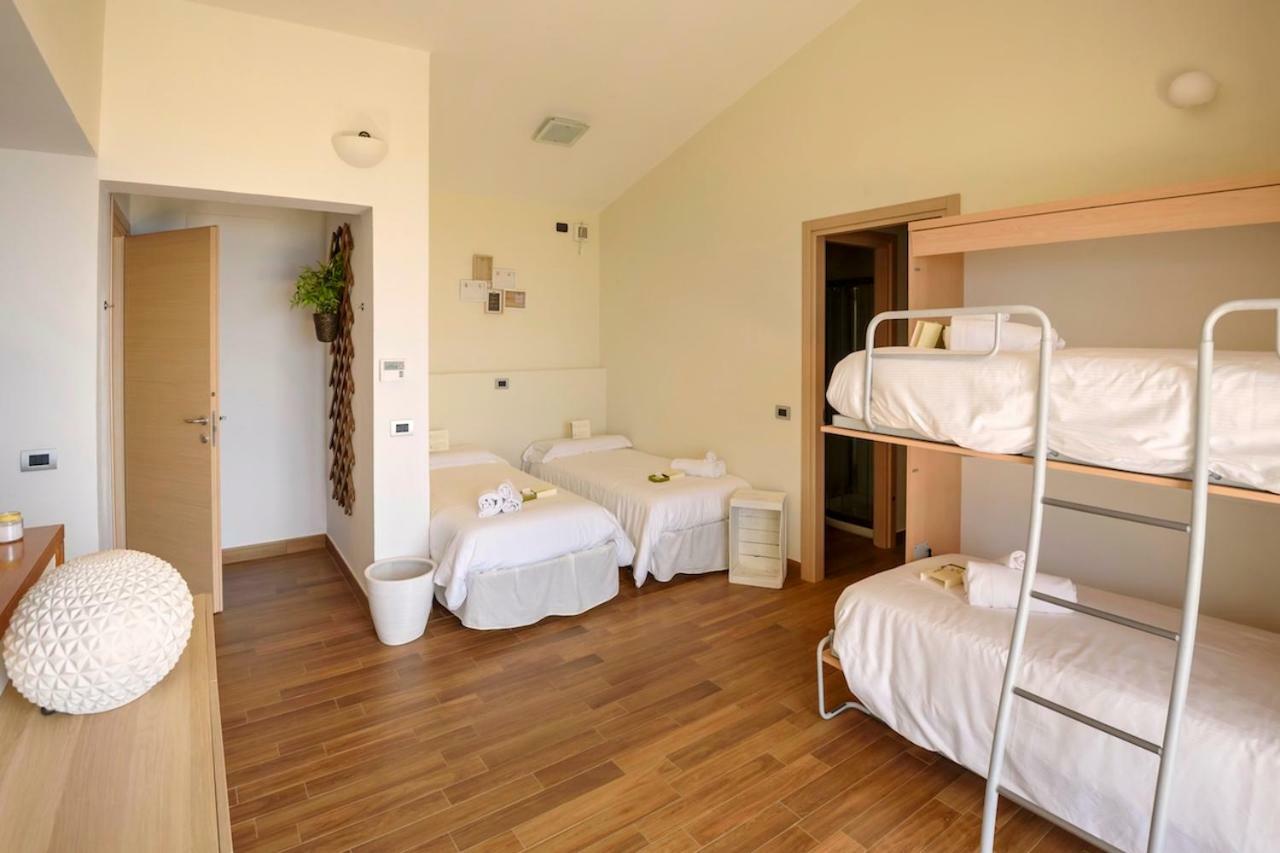 Maison Balu Apartments Torri Del Benaco Zewnętrze zdjęcie