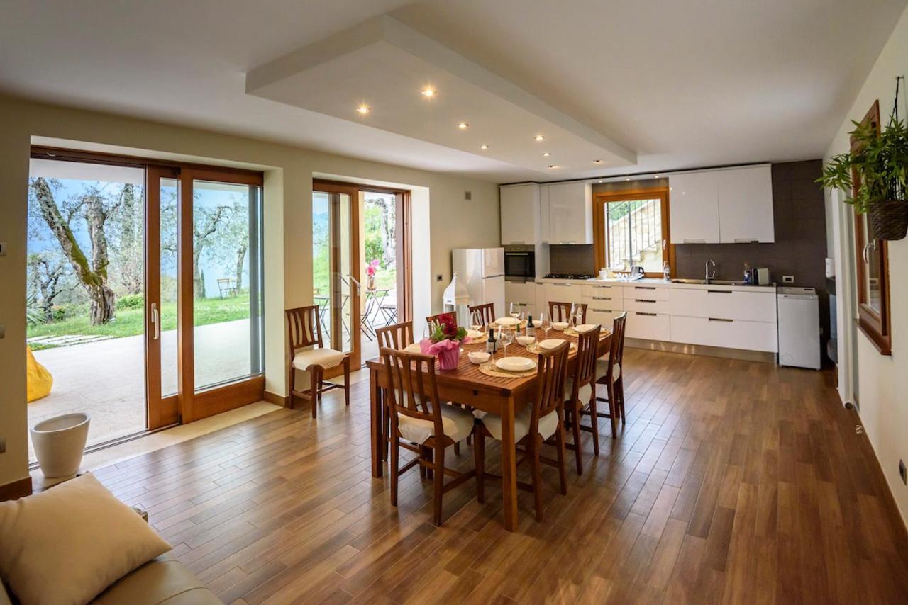 Maison Balu Apartments Torri Del Benaco Zewnętrze zdjęcie